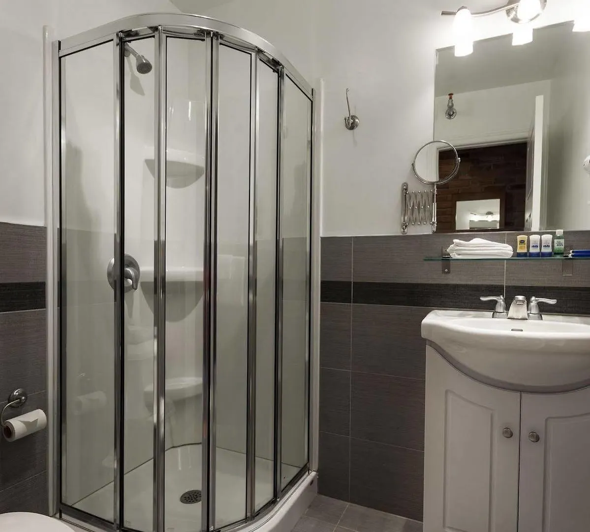 **  Hotel Abri du Voyageur Montréal Kanada